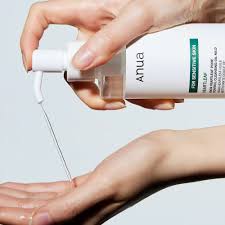 Anua Heartleaf Pore Control Cleansing Oil